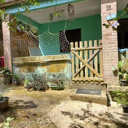 Live Hostel Парати Экстерьер фото