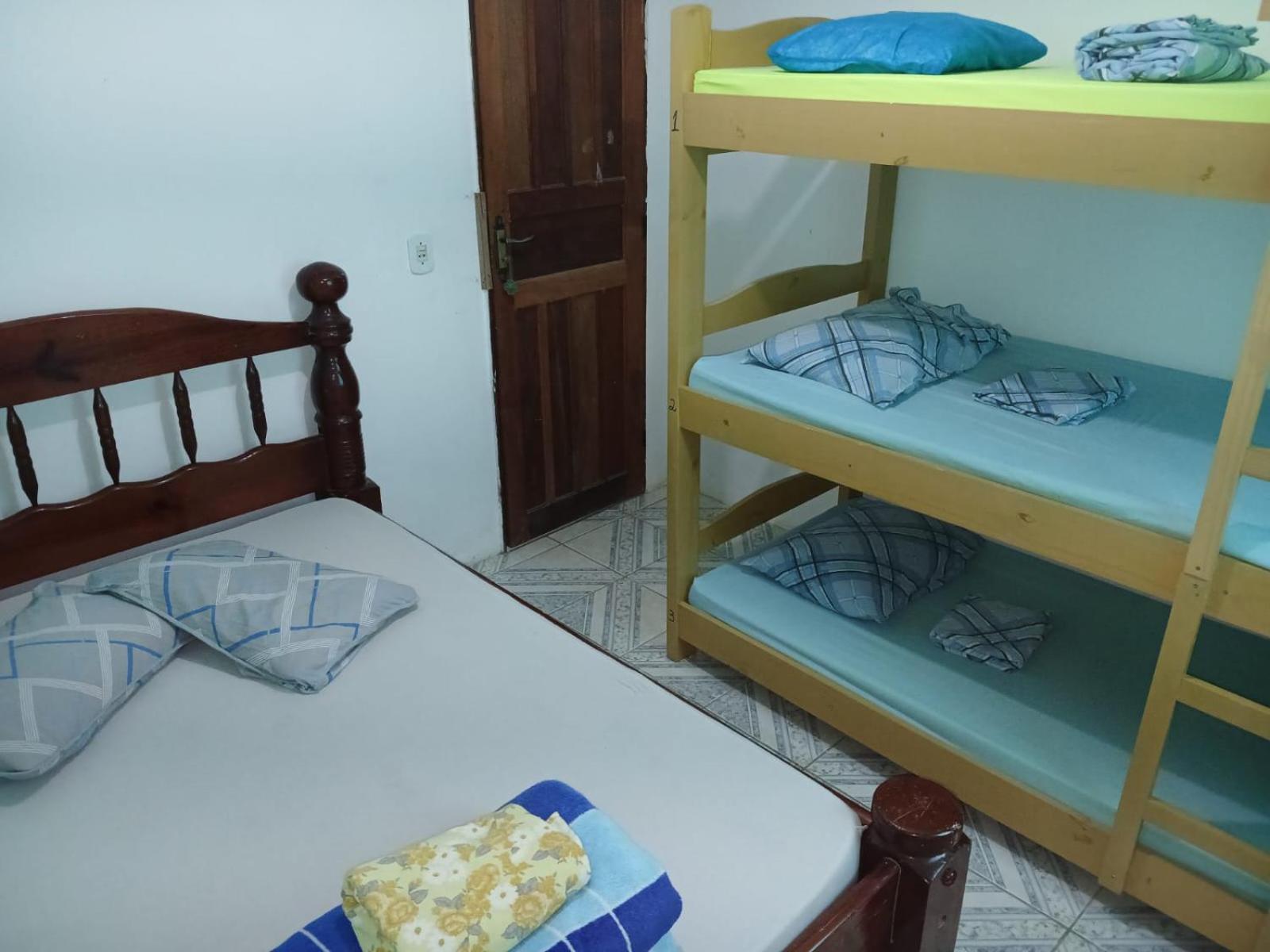 Live Hostel Парати Номер фото